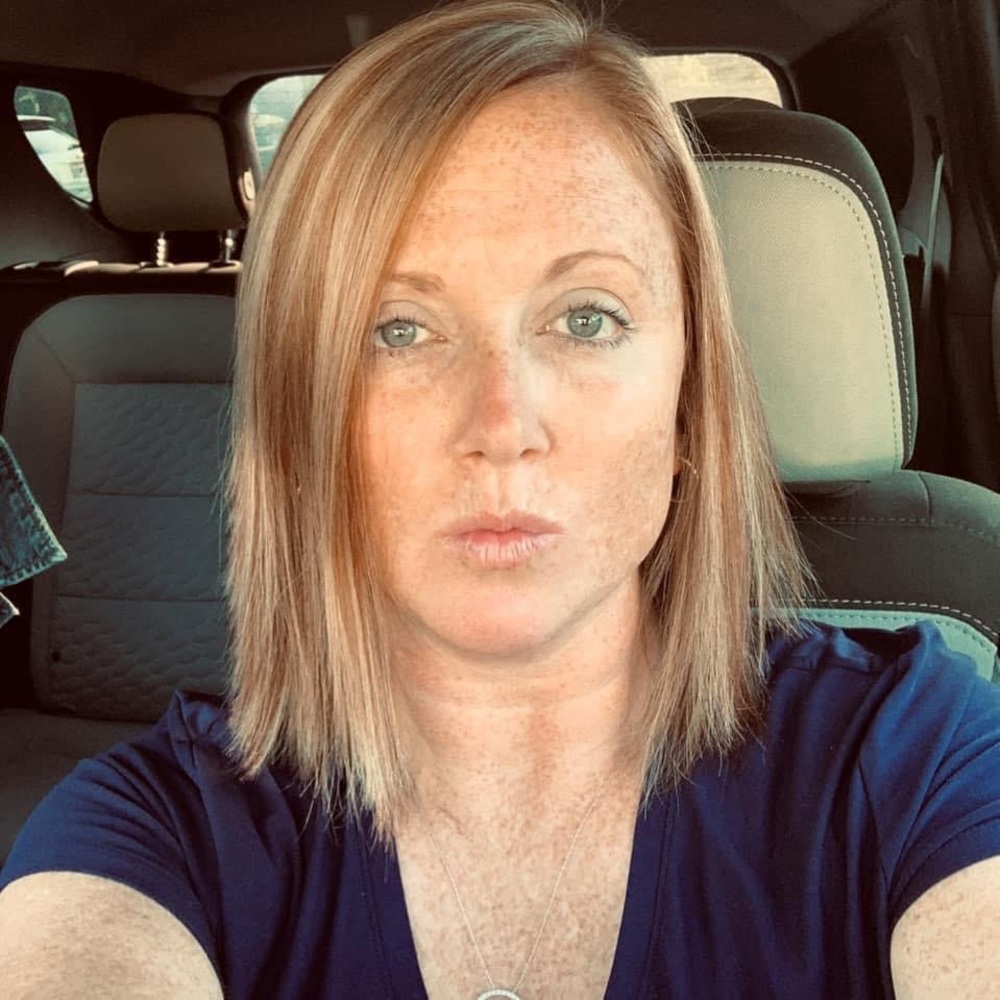 Meet your Posher, Tiffani